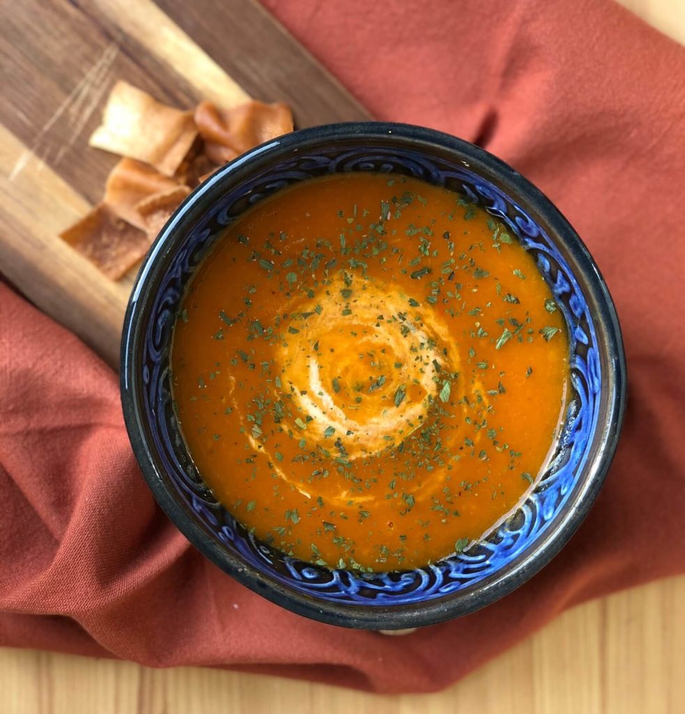 Sara´s Organic Food recipes, fresh tomato-soup